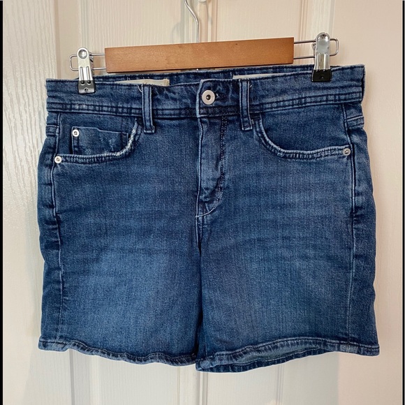 Anthropology slim boyfriend denim shorts